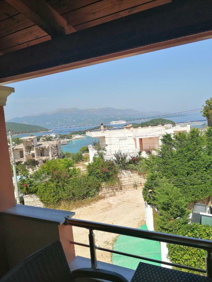 Helen'S House Apartment Ksamil Bagian luar foto