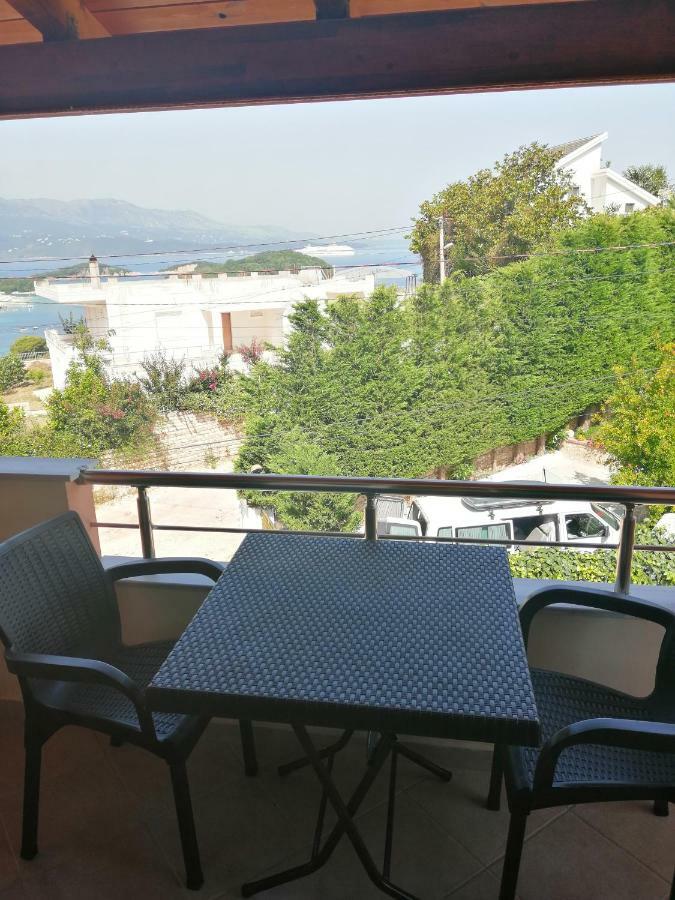 Helen'S House Apartment Ksamil Bagian luar foto