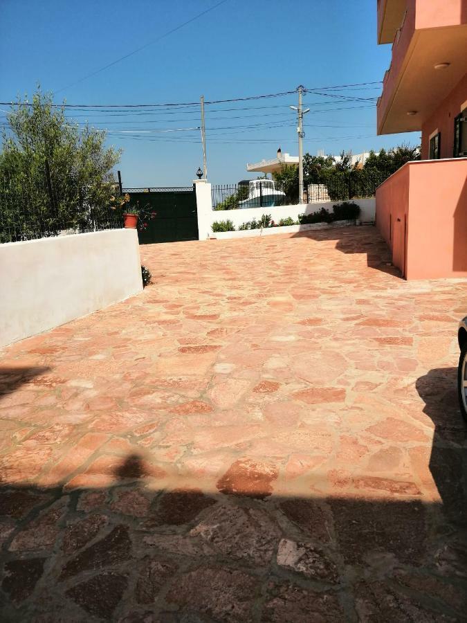 Helen'S House Apartment Ksamil Bagian luar foto