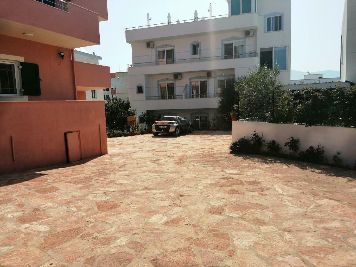 Helen'S House Apartment Ksamil Bagian luar foto