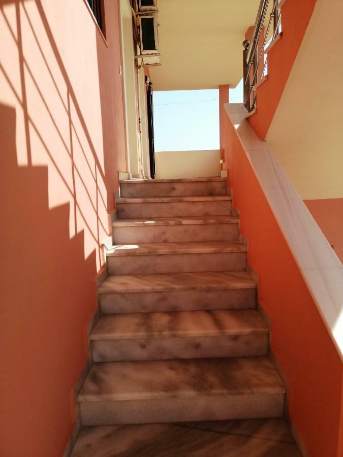 Helen'S House Apartment Ksamil Bagian luar foto