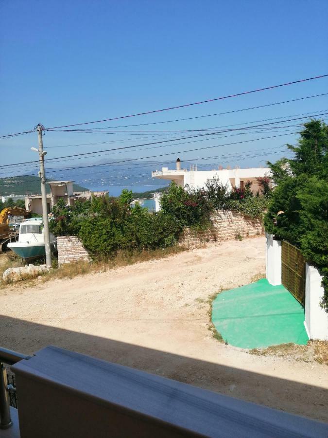 Helen'S House Apartment Ksamil Bagian luar foto