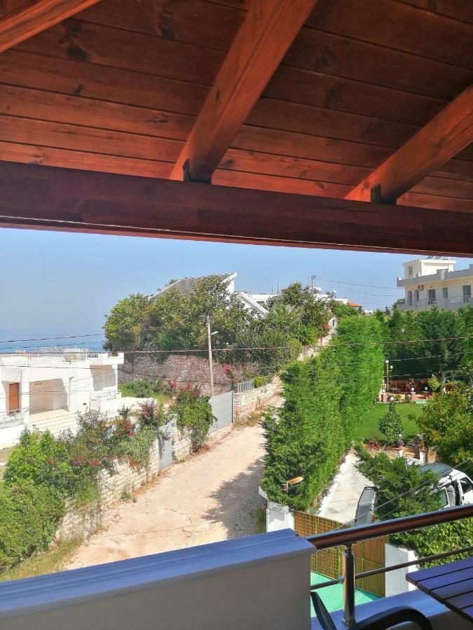 Helen'S House Apartment Ksamil Bagian luar foto