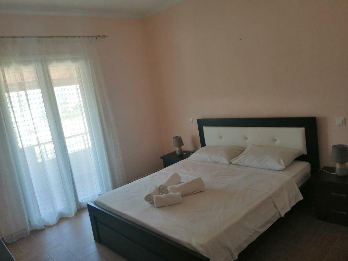 Helen'S House Apartment Ksamil Bagian luar foto
